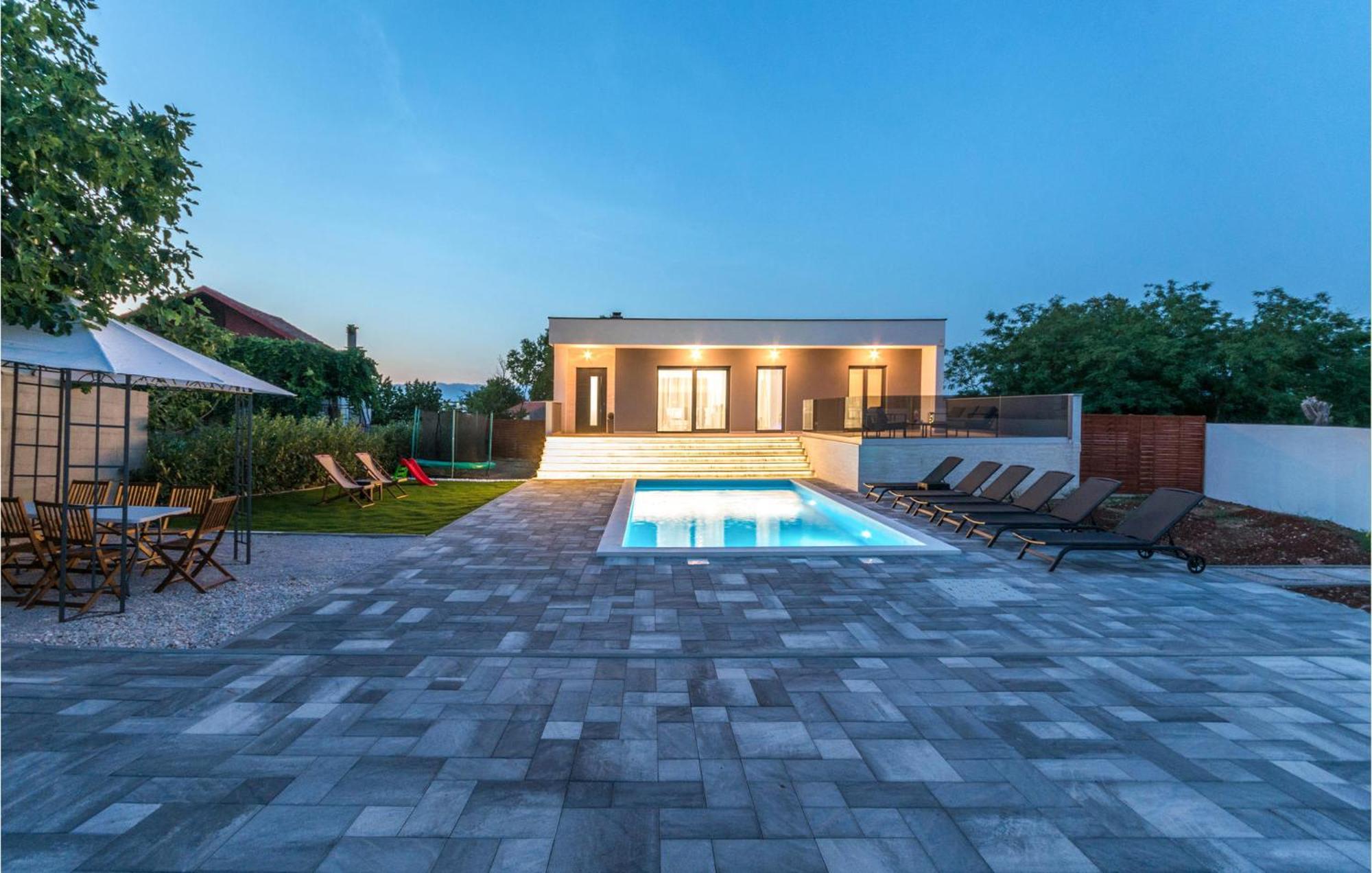 3 Bedroom Beautiful Home In Rastane Donje Donje Rastane Bagian luar foto